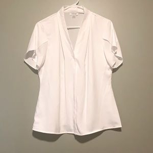 Wear Anywhere White Blouse w/Tulip Sleeves